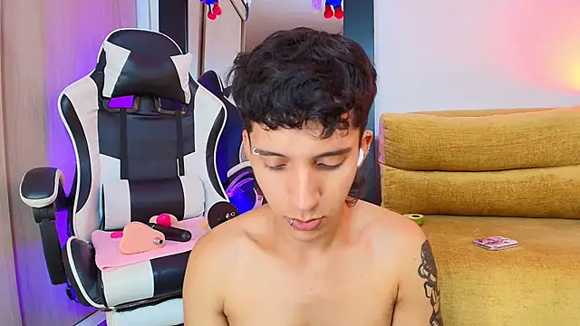 JacoboSwam's Webcam Show