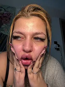 AllysonK's Live XXX Chat