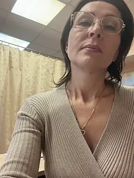 Im_your_dream's Live XXX Chat