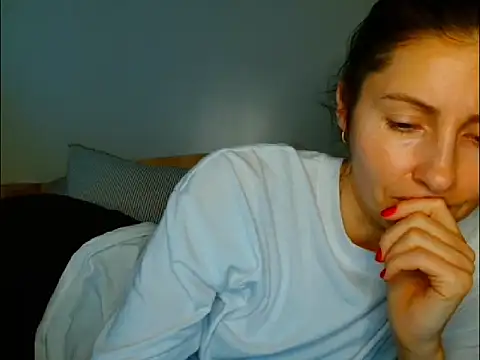 Irina9793 – Live XXX-chat