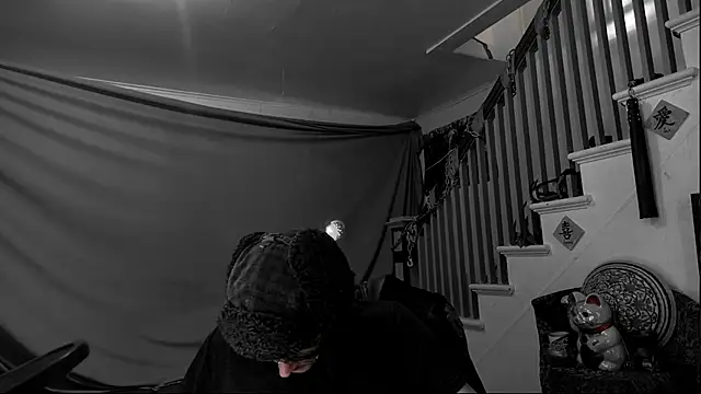 Chatroom XXX en direct de MasterDaddyCool