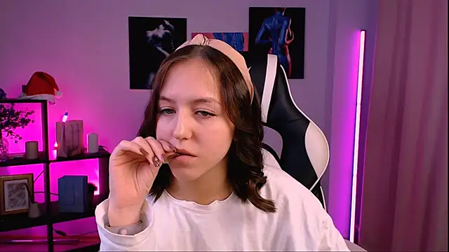 دردشة CindySparkl الجنسية المباشرة