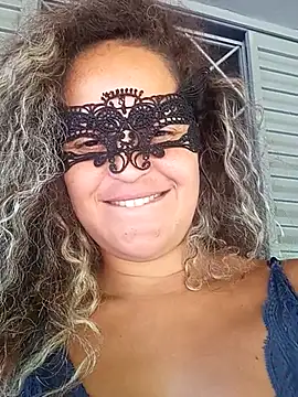 RaphinhaSanches' Live XXX Chat