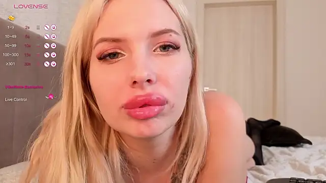 Živý XXX chat SweetCherryBlonde
