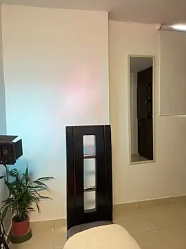 Zhara_110 – Live XXX-chat