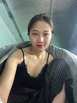 joss-caprri: онлайн-секс-чат