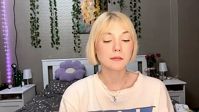 LlsabethHaze – Live XXX-chat