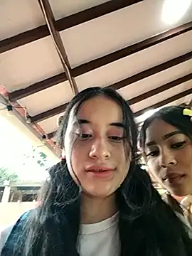 دردشة l0lita_emi الجنسية المباشرة