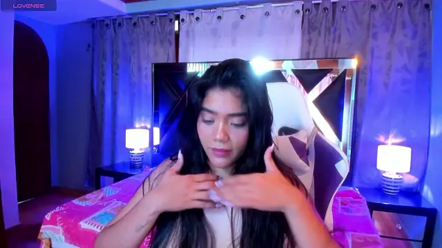 Samantha_Sweetyy's Webcam Show