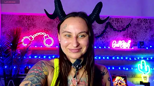 Cool_Freak_'s Live XXX Chat