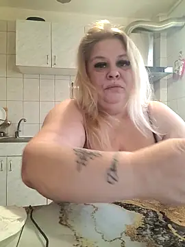 AriannaMilf – Kamerová šou