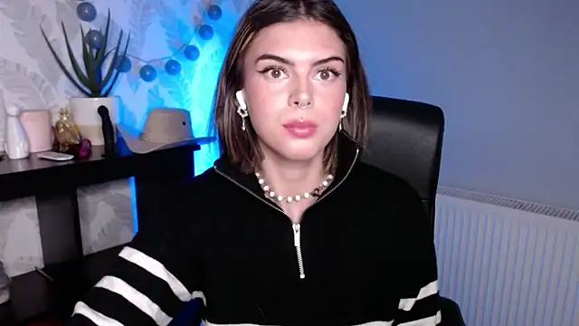 Nova_SIN – Live XXX-chat