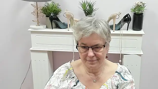 Chat +18 de IrisDream ao vivo