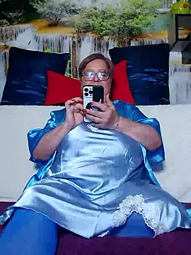 Chat XXX en directo de QueenPammy1