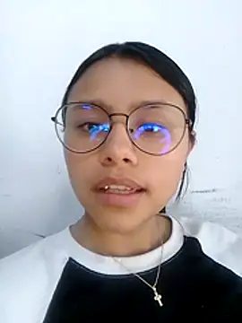 SofieLove_01's Live XXX Chat