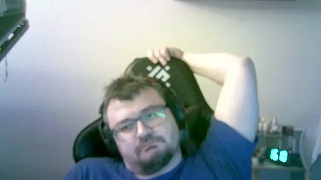 دردشة SirAbuser الجنسية المباشرة