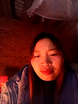 sowbibi's Live XXX Chat