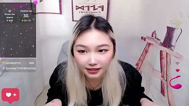 cu003's Live XXX Chat