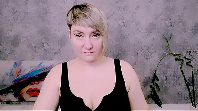 Djullia's Live XXX Chat