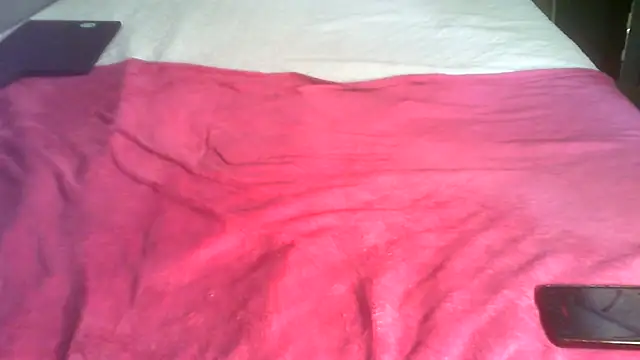 Esona5: вебкам-шоу