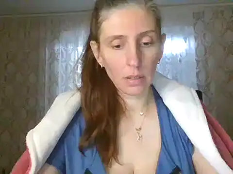 Chat +18 de CandiCole ao vivo