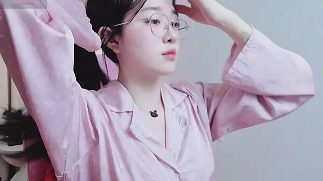 Miu-999 Chat XXX live