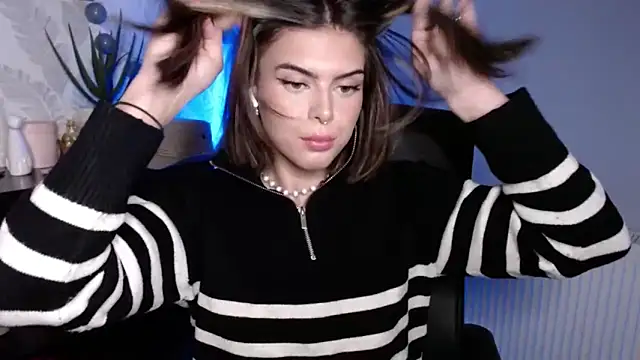 Nova_SIN's Live XXX Chat