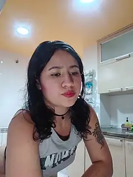 Chat XXX en directo de Megan_hotwife_