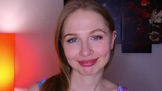 JanineStifler's Live XXX Chat