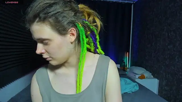 KIKI_Krash 现场XXX聊天