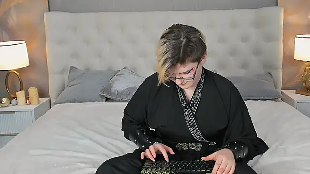 ABSI_GLITCH – Live XXX-chat