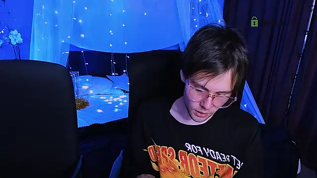 Chat +18 de michael_strong1 ao vivo