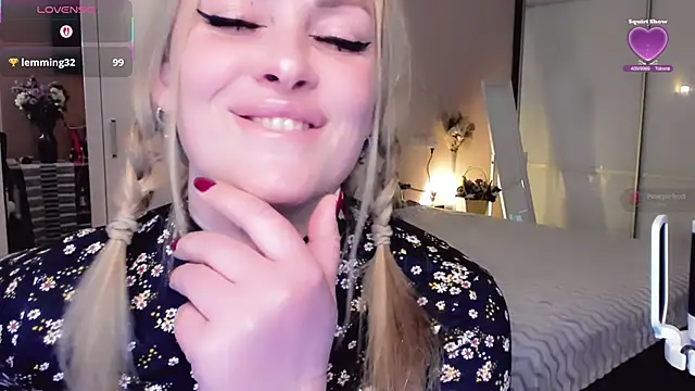 Libby_Nora Chat XXX live