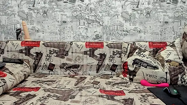 Comprom1se live XXX chat