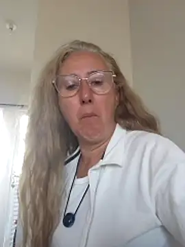 MILEIDE980 – Naživo XXX chat