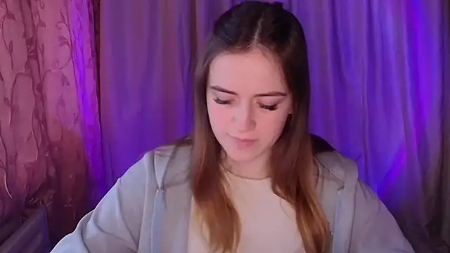 XXX chat uživo modela Illa_May