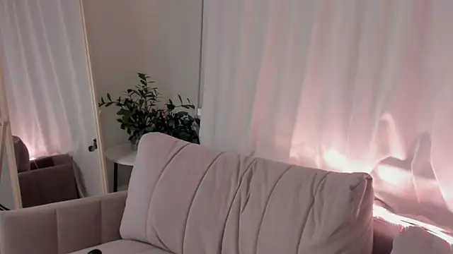 XXX chat uživo modela Jenny_Jenn