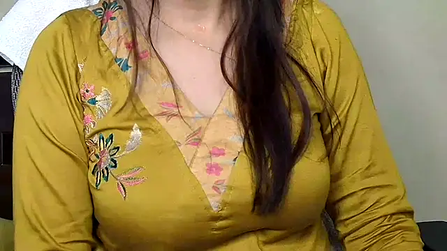 Živý XXX chat Naina_For_You