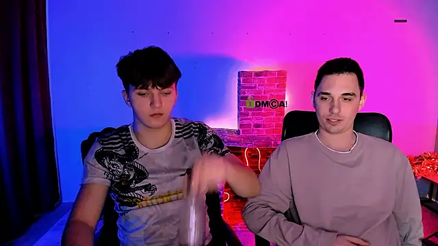 travis_wolf_ Chat XXX live