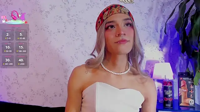 Онлайн чат XXX alana_madison10