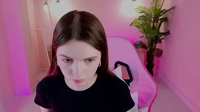 Ellya_me élő XXX-chatje