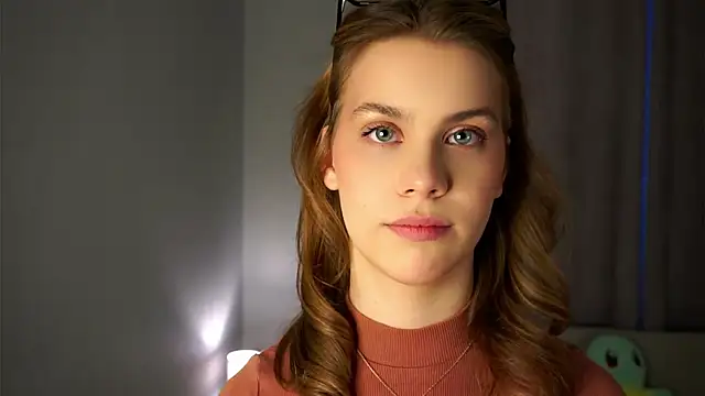 BethSatava Chat XXX live