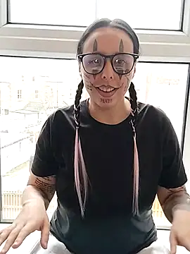 Chat XXX en directo de ThatAltGirl