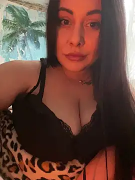 DaisyStreet's Live XXX Chat