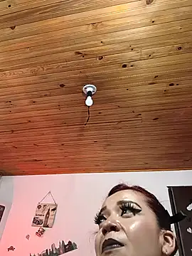 keila_j's Live XXX Chat