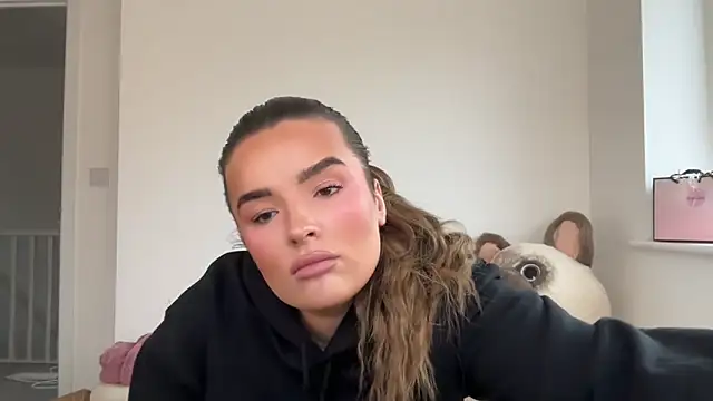 maisiesmithx: онлайн-секс-чат