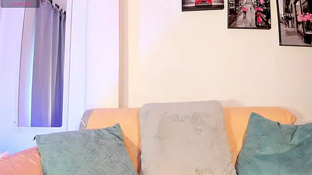 PauleteW10 现场XXX聊天