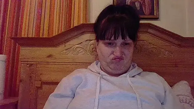 _squirty_cum_lady_ – Kamerová šou