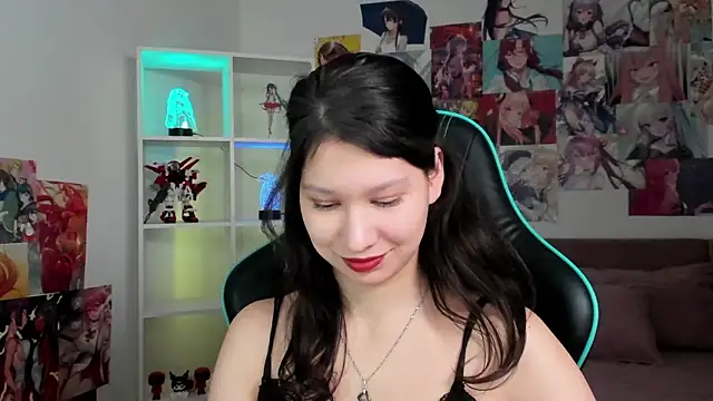 XXX chat uživo modela SaraDenars