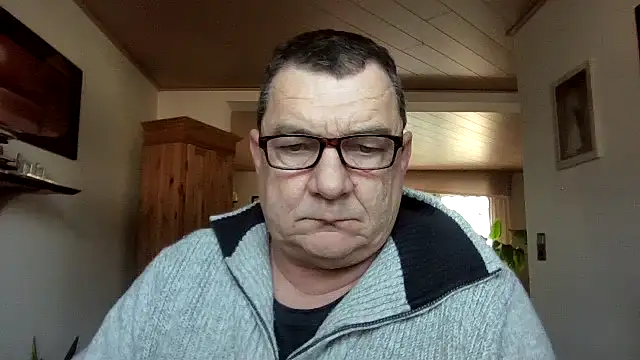 Nobbie444n Live XXX chat